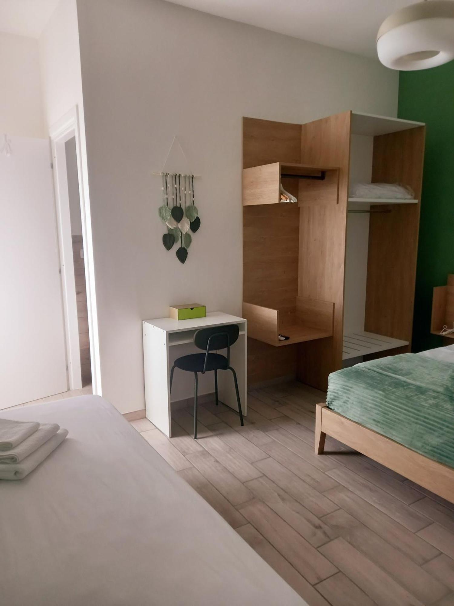 Chez Bois - Suite Apartment Capodimonte Napoli Exterior foto