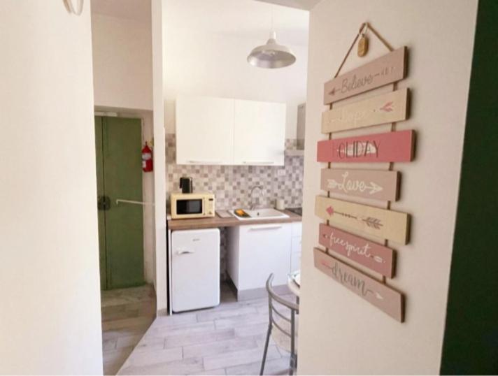 Chez Bois - Suite Apartment Capodimonte Napoli Exterior foto
